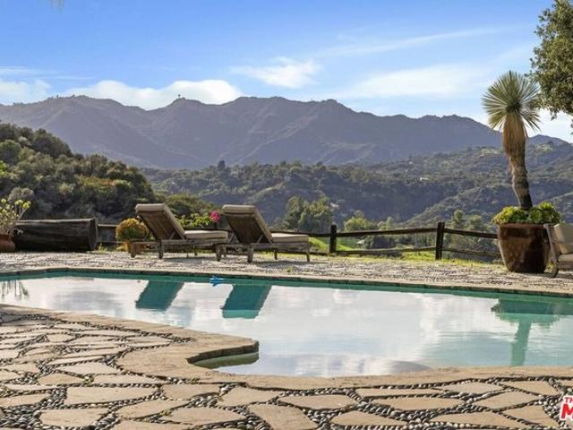House for sale in Topanga, California