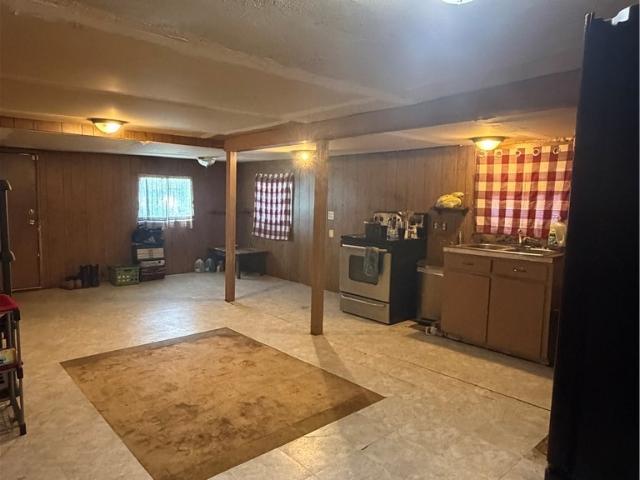 House for sale in Coshocton, Coshocton County