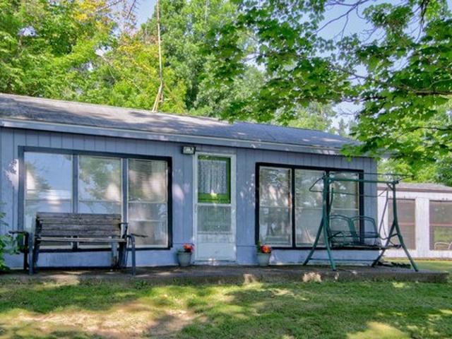 House for sale in Almena, Wisconsin