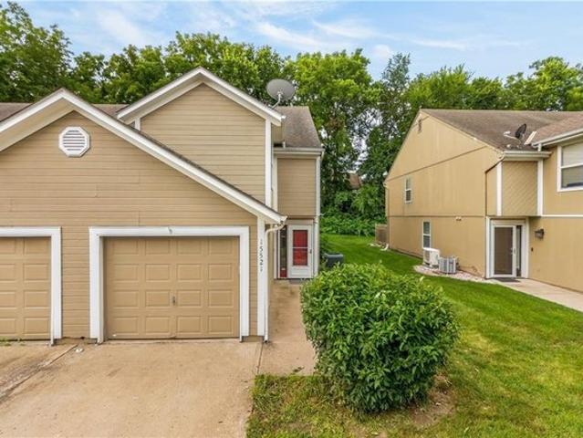 Townhouse for sale in Kansas City, Missouri