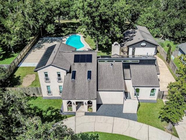 House for sale in Friendswood, Texas