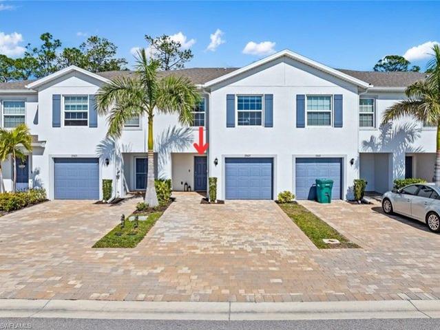 Townhouse for sale in Naples, Florida