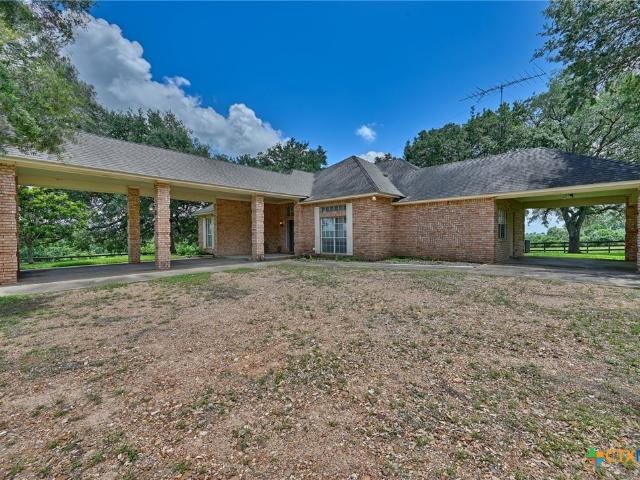 Farm for sale in Schulenburg, Texas