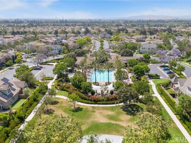 Townhouse for sale in Tustin, California