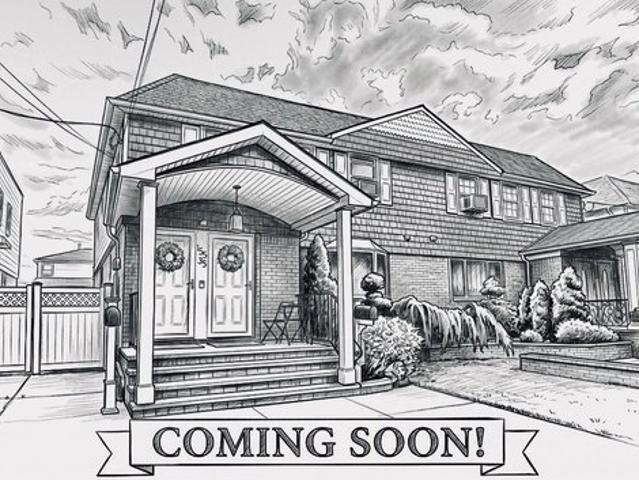 House for sale in Queens, Arverne