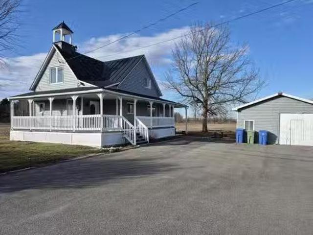 House for sale in Les Jardins-de-napierville, Quebec