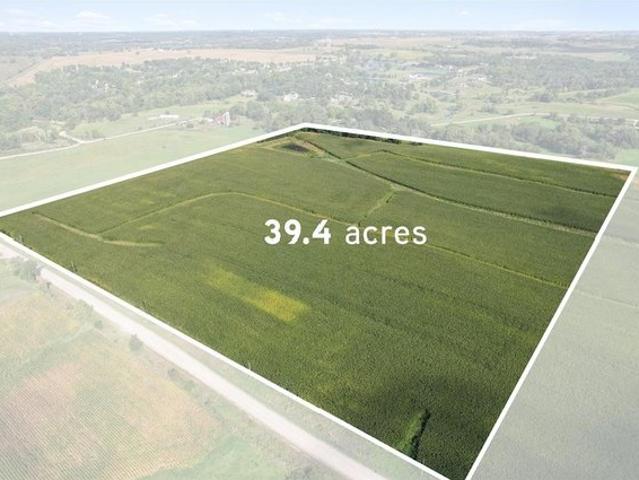 Land for sale in Linn, Iowa
