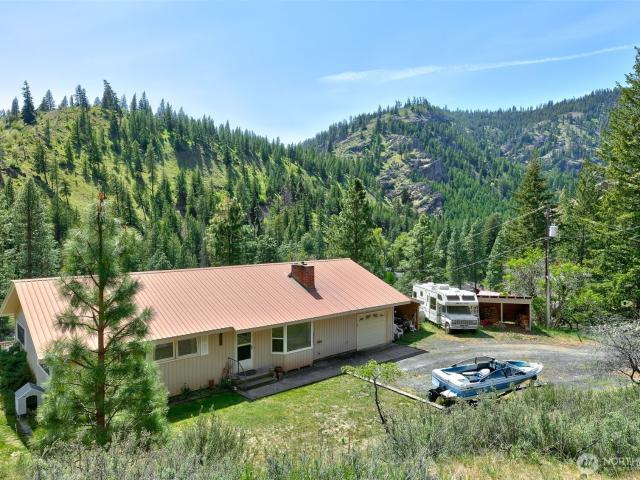 House for sale in Naches, Washington
