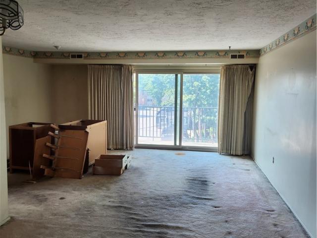 Condo for sale in Lakewood, Ohio