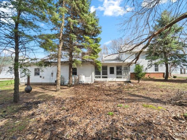 House for sale in Hinckley, Illinois