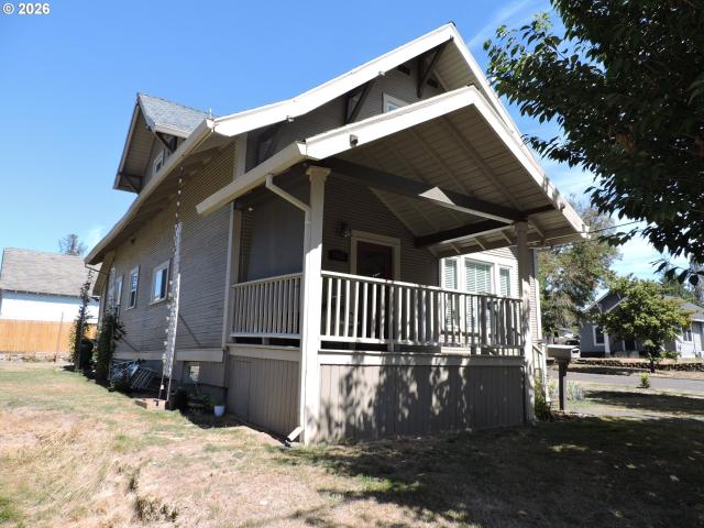 House for sale in Oregonia