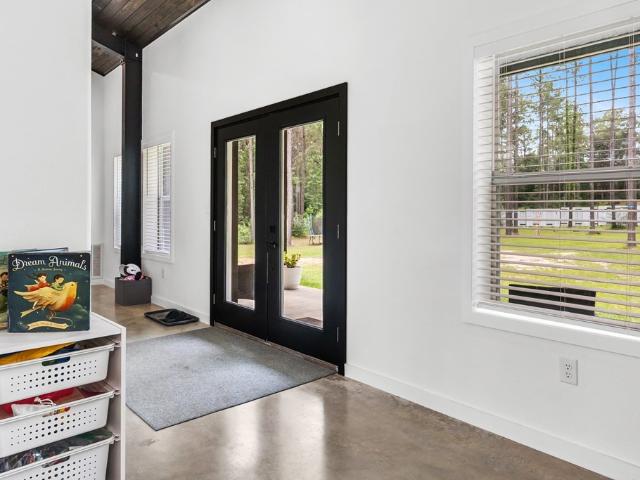 House for sale in Village Mills, Texas