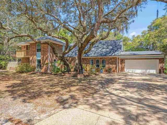 House for sale in Gulf Breeze, Florida