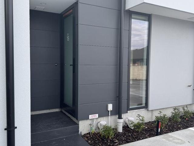 Apartment for rent in Heathcote, Canterbury