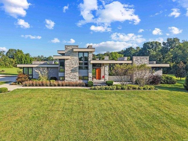 House for sale in Indiana