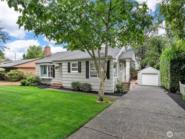 House for sale in Chehalis, Washington