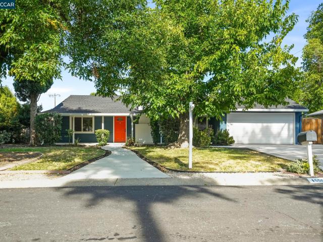 House for sale in Pleasant Hill, California