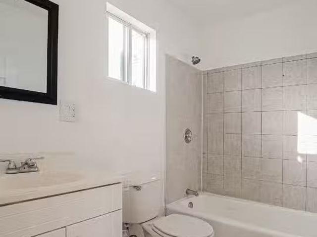 Apartment for rent in Torrance
