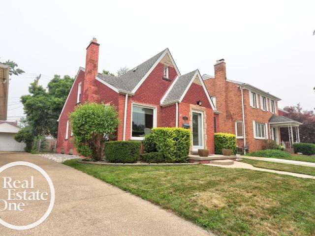House for sale in Allen Park, Michigan