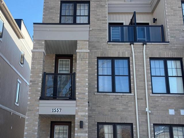 Townhouse for sale in Woburn, Ontario