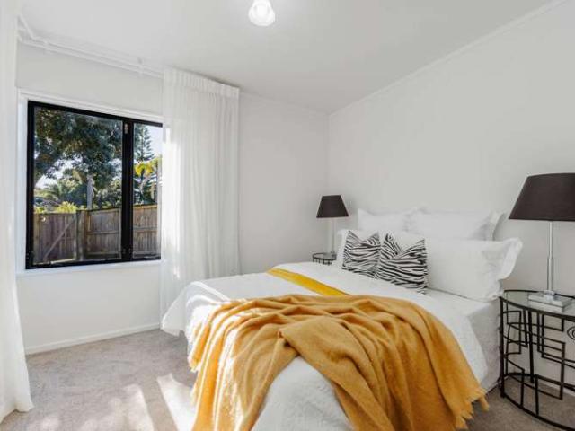 Apartment for sale in Whangaparaoa, Oroua County
