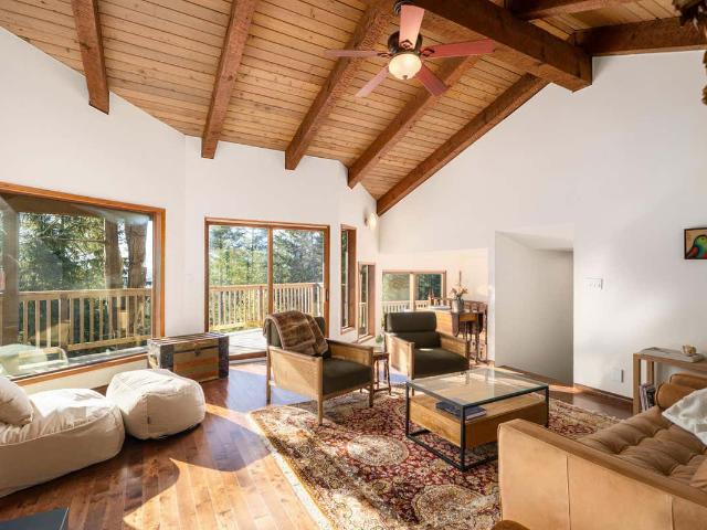 House for sale in Bowen Island, British Columbia