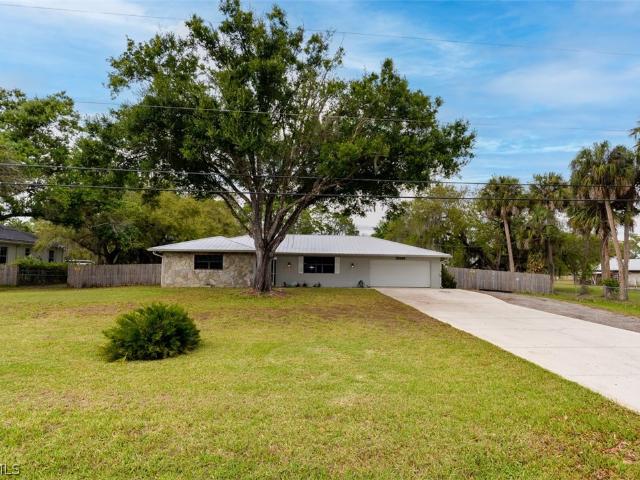 House for sale in Olga, Florida