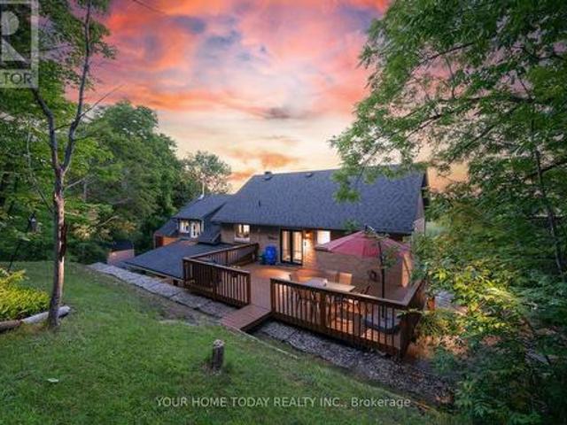 House for sale in Ontario