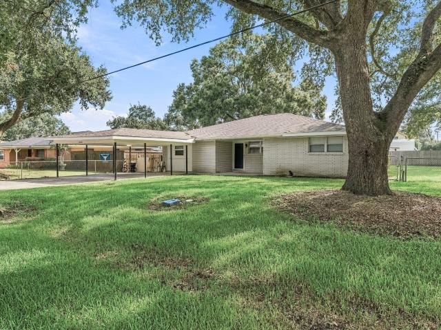 House for sale in Hamshire, Jefferson County