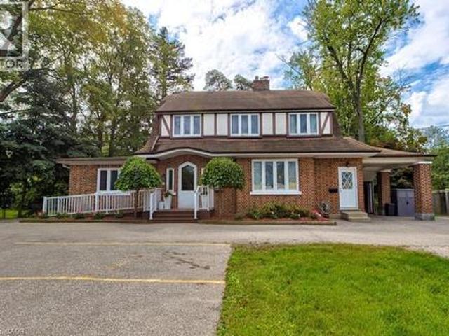 Commercial for rent in Cambridge, Ontario