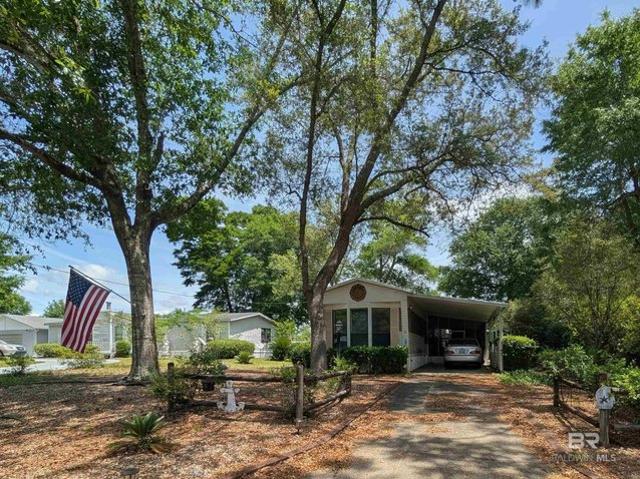 House for sale in Lillian, Alabama