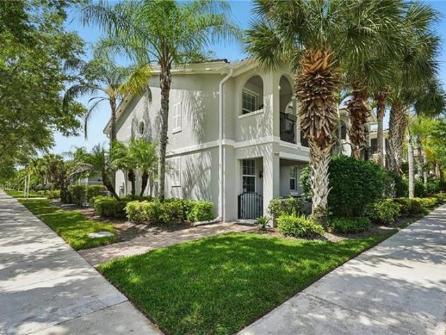 Townhouse for sale in Bonita Springs, Florida