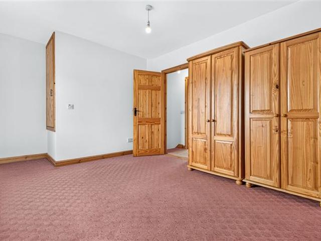 Terraced House for sale in Moneygold, Connacht