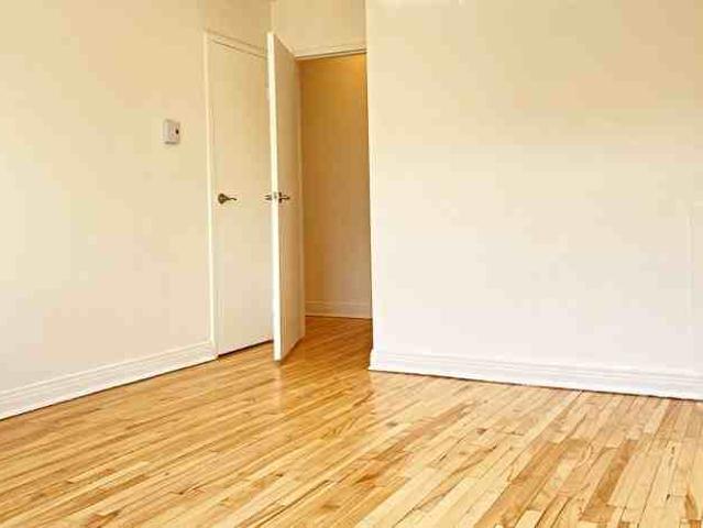 Apartment for rent in Longueuil, Quebec