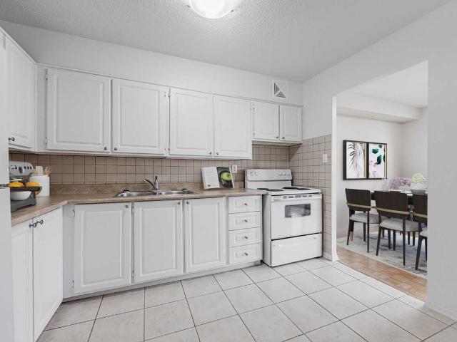 Apartment for rent in Woburn, Ontario