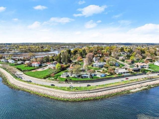 House for sale in Bridgeport, Connecticut