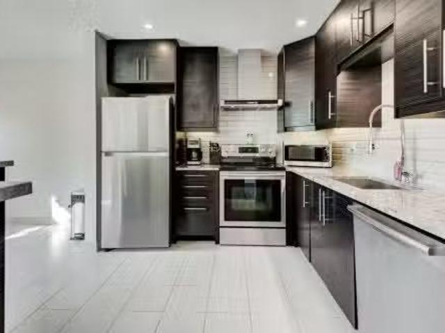 House for sale in Braeside, Calgary