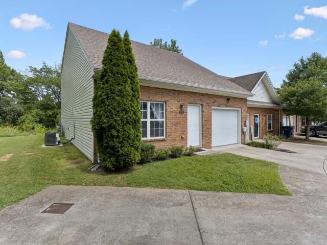 Townhouse for sale in Tennessee