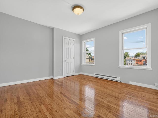 House for sale in Varick Homes, City of Newburgh