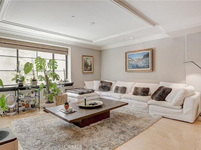 Condo for sale in Pasadena, California