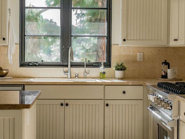 Condo for sale in Pasadena, California