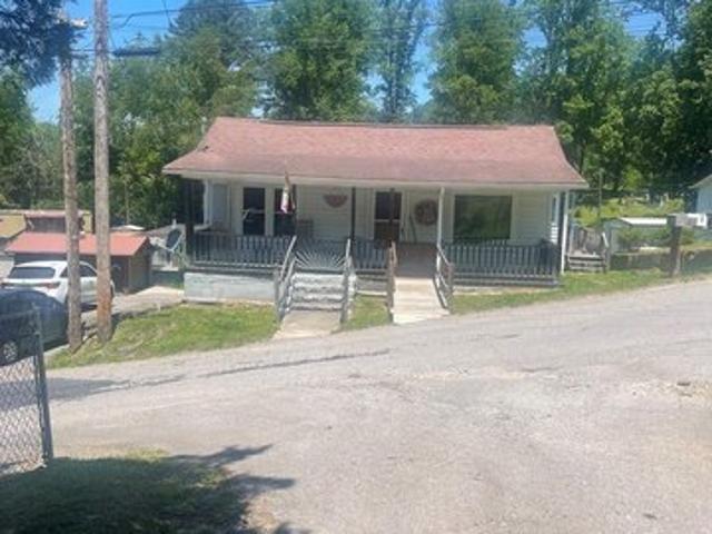 House for sale in Hazard, Kentucky