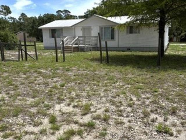 House for sale in Carrabelle, Florida