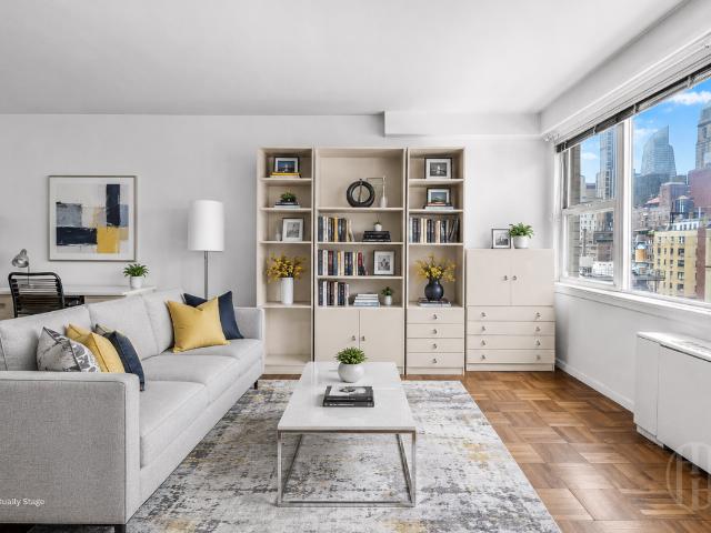 Condo for sale in Arverne, New York