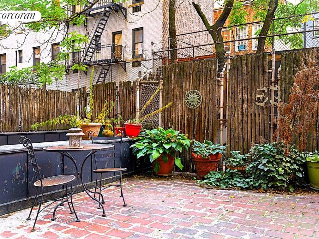 Condo for sale in Arverne, New York