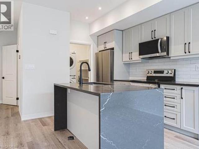 Townhouse for sale in Cambridge, Ontario