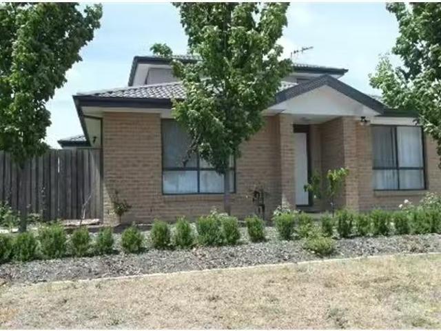 Condo for rent in Queanbeyan, New South Wales