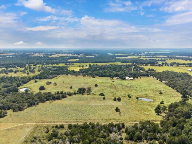 House for sale in Paige, Texas