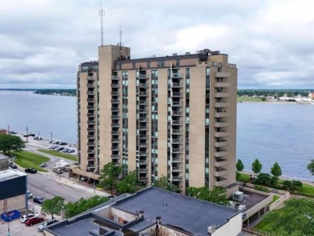 Condo for sale in Brights Grove, Ontario