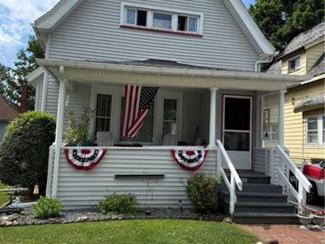 House for sale in Conneaut, Ohio